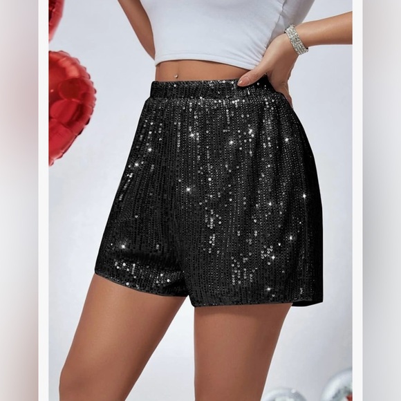 Shorts - Picture 4 of 7